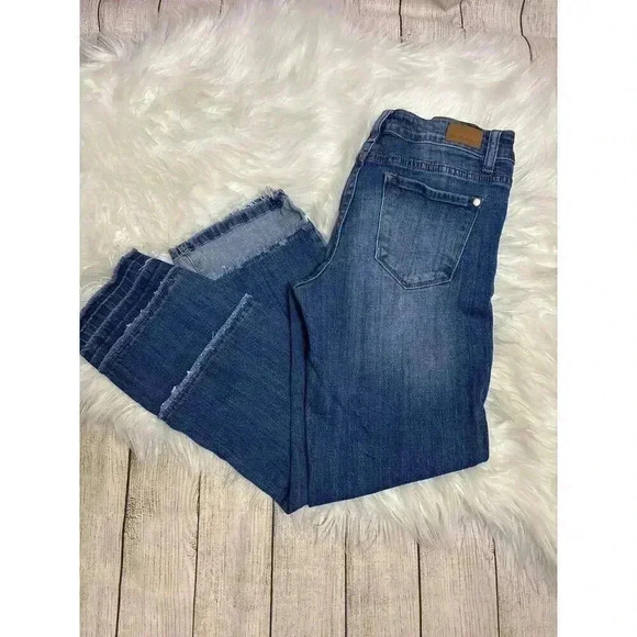 Judy Blue Crop Straight Leg Jeans with Stretch Size 5/27 Read desc - Picture 9 of 9